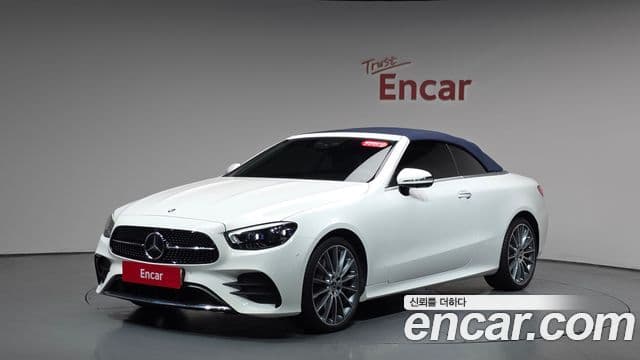 Mercedes-Benz E-Class 2021 — ფოტო 18/20
