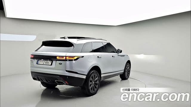 Land Rover Range Rover Velar 2019 — Фото 1/20
