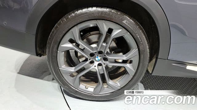 BMW X6 2019 — ფოტო 5/20