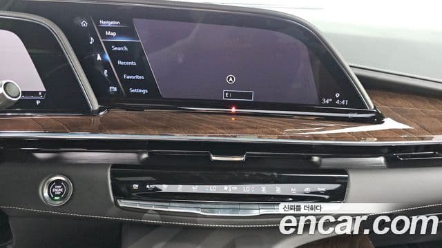 Cadillac Escalade 2021 — Фото 14/20