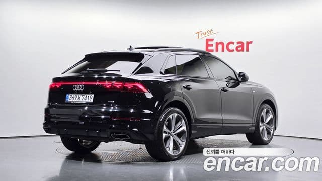 Audi Q7 2026 — Фото 2/20