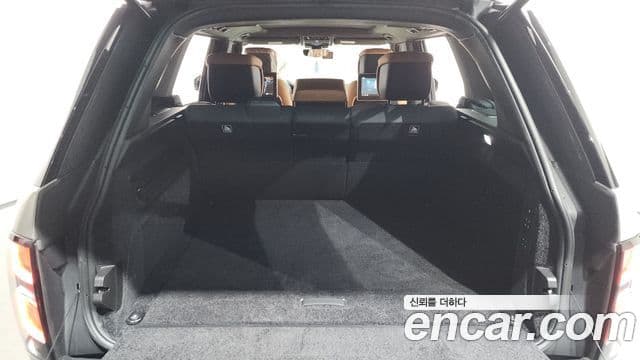 Land Rover Range Rover 2020 — Фото 19/20
