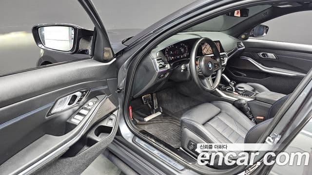BMW 3 Series 2022 — ფოტო 12/20