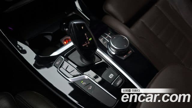 BMW X3 2018 — ფოტო 7/18