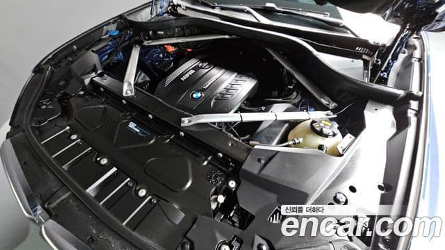 BMW X5 2019 — ფოტო 6/20