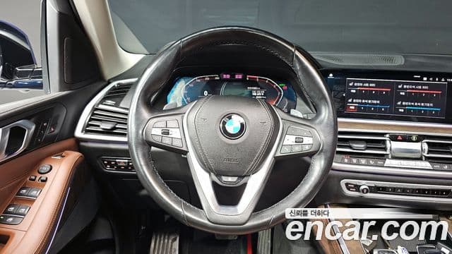 BMW X5 2019 — ფოტო 13/20
