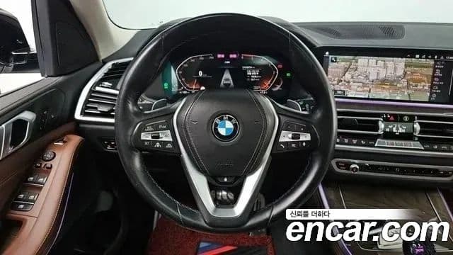 BMW X5 2019 — ფოტო 13/20