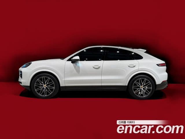 Porsche Cayenne 2023 — Фото 10/20