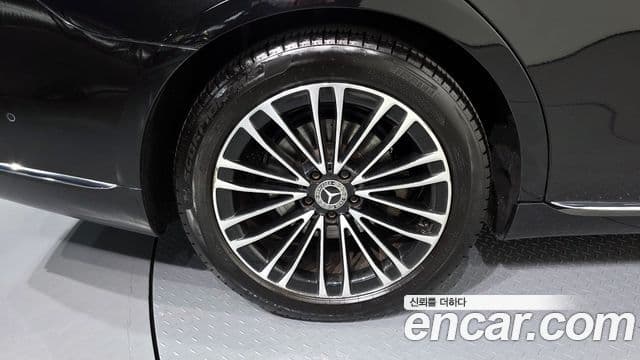 Mercedes-Benz S-Class 2021 — ფოტო 5/20