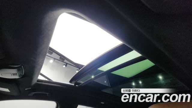 BMW X7 2021 — Şəkil 18/20