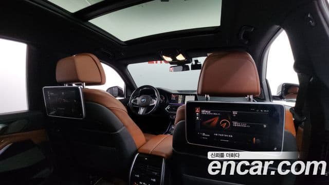BMW X7 2021 — Şəkil 19/20