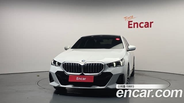 BMW 5 Series 2024 — ფოტო 3/20