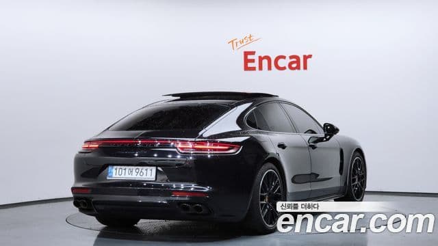 Porsche Panamera 2020 — Фото 2/20