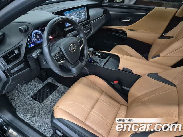 Lexus ES300h 2024 — ფოტო 9/20