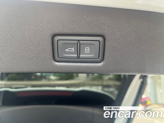 Audi Q5 2025 — Фото 19/20