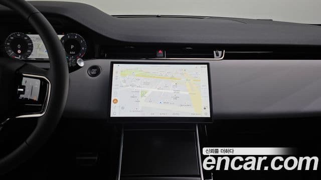 Land Rover Range Rover Evoque 2026 — Фото 14/20