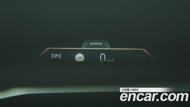 BMW 5 Series 2023 — ფოტო 17/20