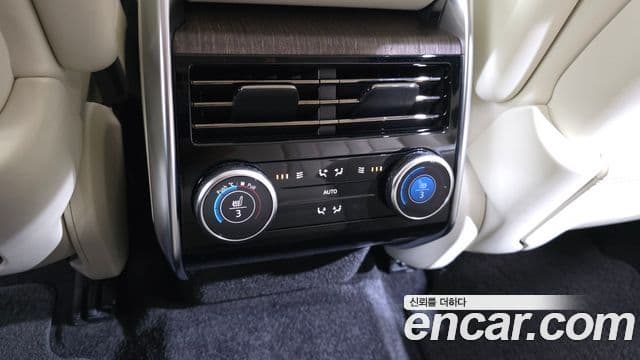 Land Rover Range Rover 2022 — Şəkil 16/20
