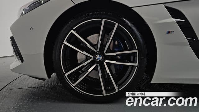 BMW Z4 2025 — ფოტო 5/20