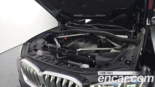 BMW X6 2022 — ფოტო 6/20