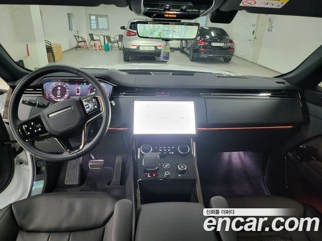 Land Rover Range Rover Sport 2023 — Фото 12/14
