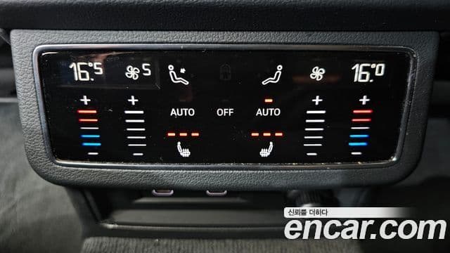 Audi A6 2021 — Фото 17/20