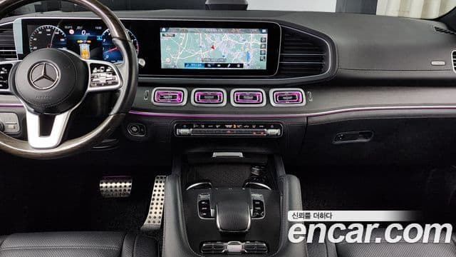 Mercedes-Benz GLS-Class 2021 — Фото 13/20