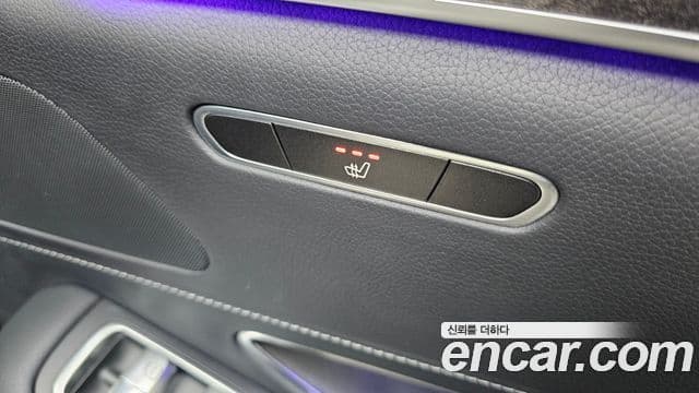 Mercedes-Benz S-Class 2020 — ფოტო 19/20