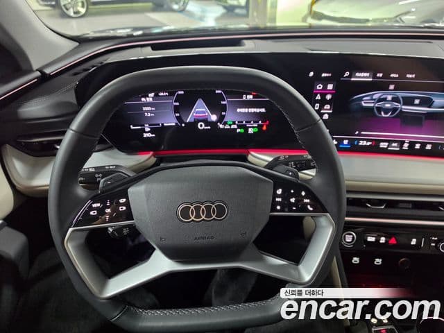 Audi Q5 2025 — ფოტო 11/13