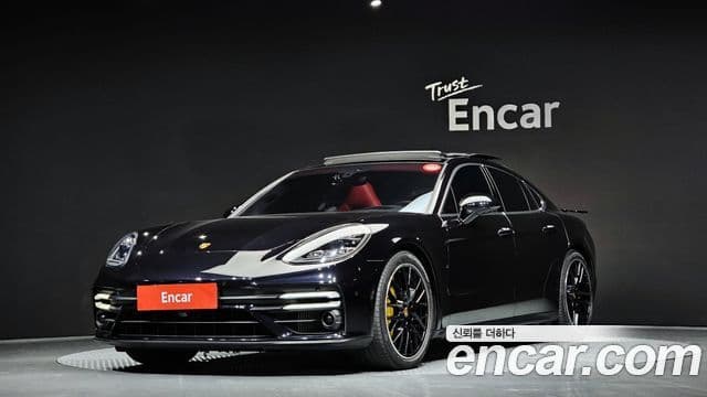Porsche Panamera 2021 — Фото 10/19