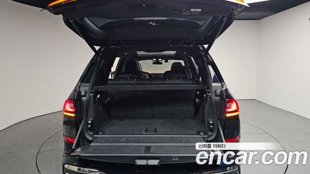 BMW X7 2021 — Şəkil 20/20