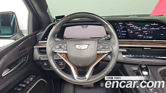 Cadillac Escalade 2021 — Фото 14/20