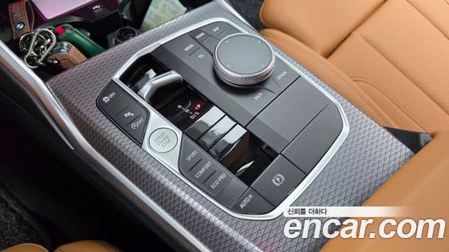 BMW 3 Series 2024 — ფოტო 9/20