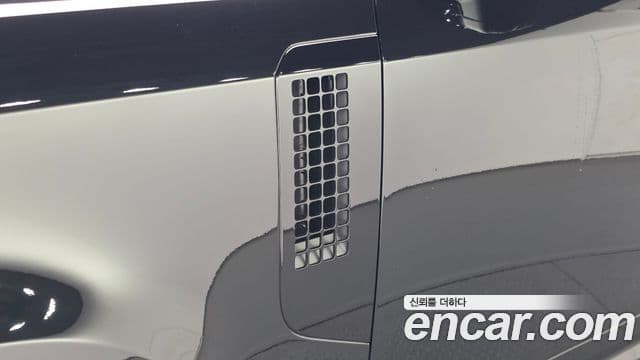 Land Rover Defender 2026 — Фото 20/20