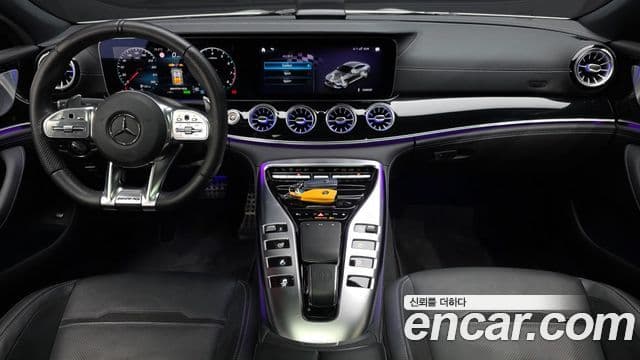Mercedes-Benz AMG GT 2021 — ფოტო 6/20