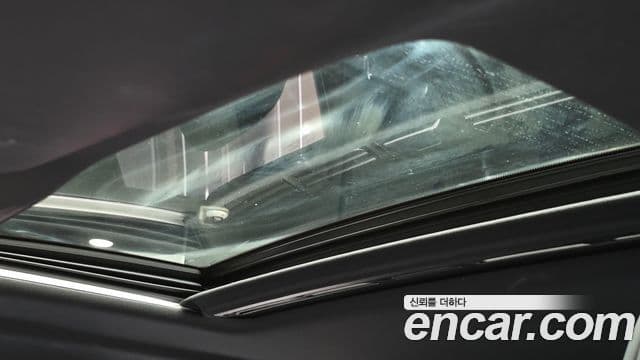 Mercedes-Benz AMG GT 2021 — ფოტო 18/20