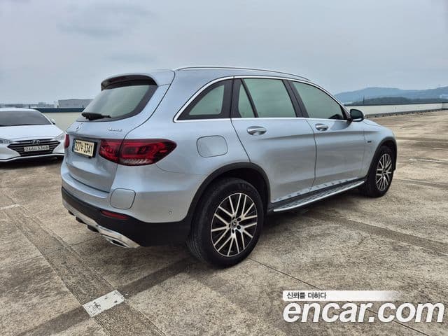 Mercedes-Benz GLC-Class 2021 — ფოტო 1/12