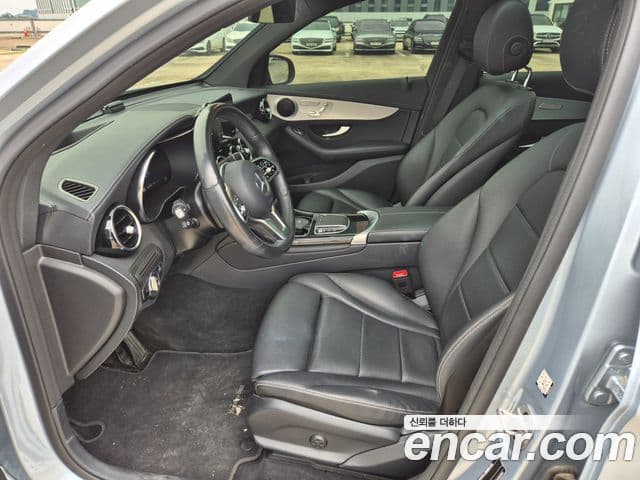 Mercedes-Benz GLC-Class 2021 — ფოტო 6/12
