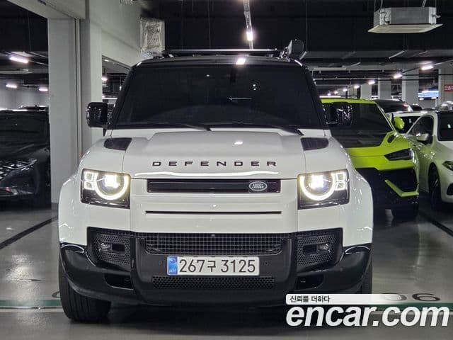 Land Rover Defender 2025 — Фото 2/20