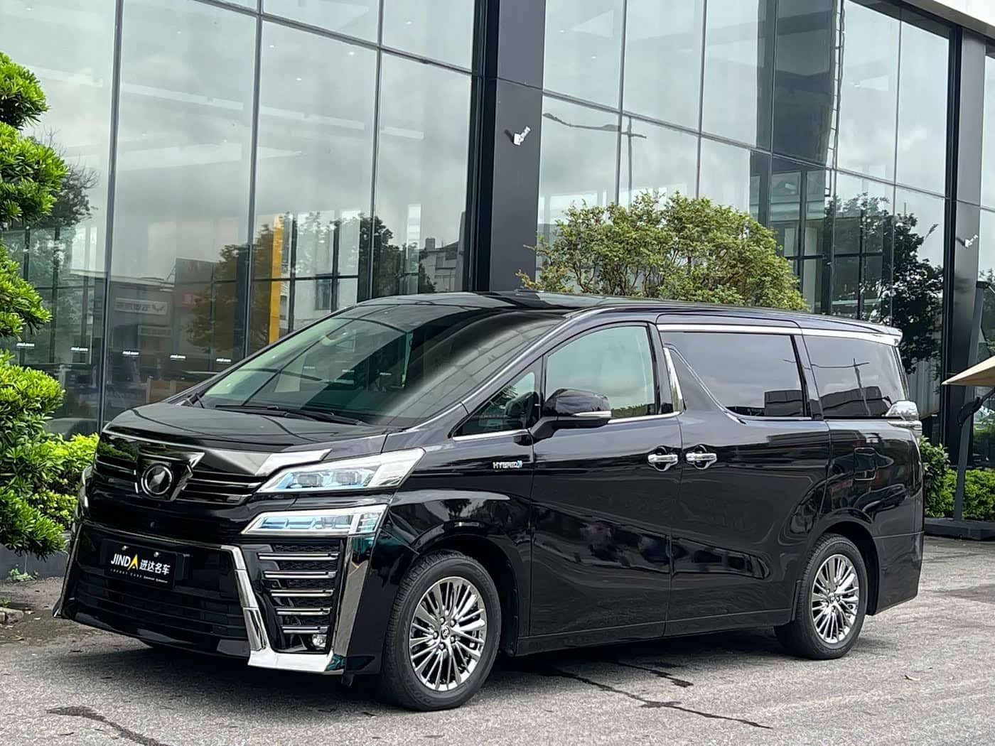 Toyota Vellfire, 2020