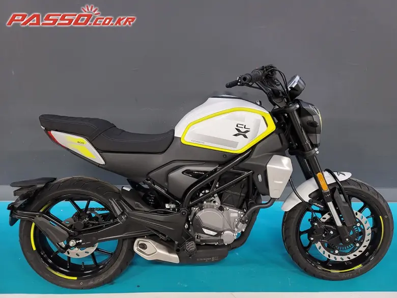 CFMoto 300 CLX