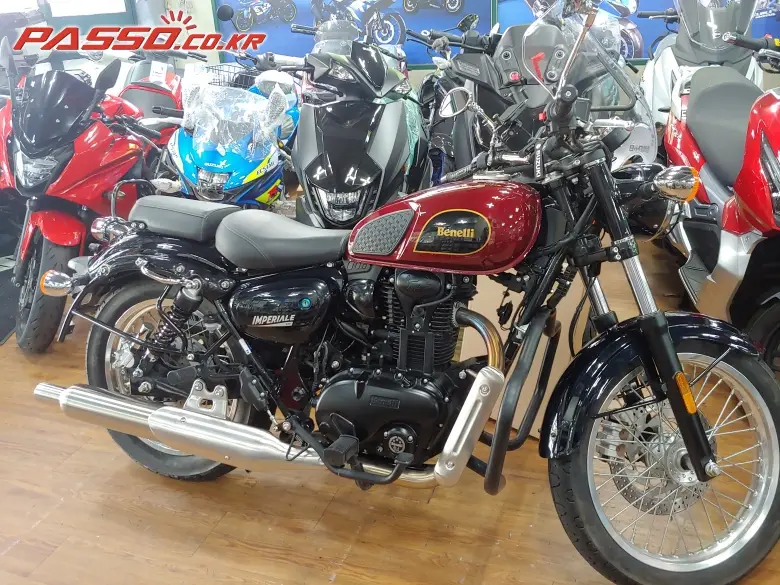 Benelli Imperiale 400 ABS