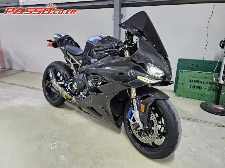 BMW S 1000 RR