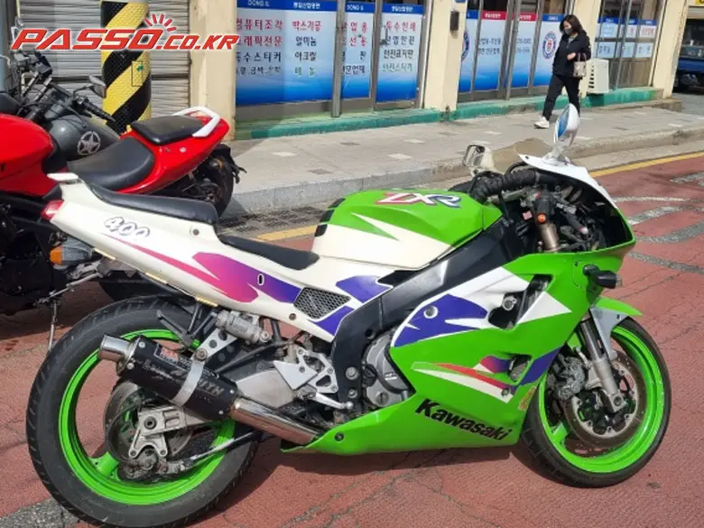 Kawasaki ZXR 400