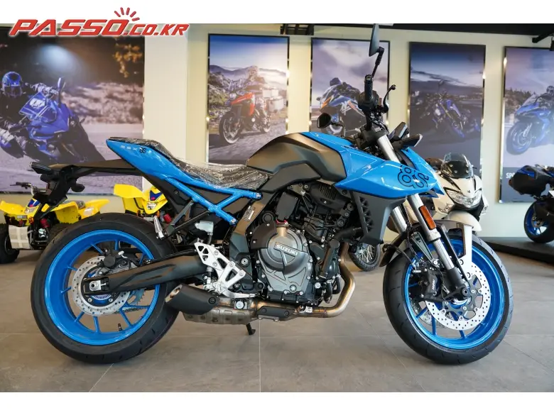 Suzuki GSX 8 S