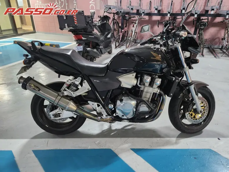 Honda CB 1300 SF