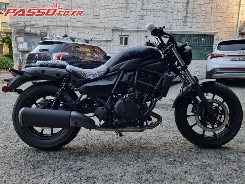 Kawasaki Eliminator 500