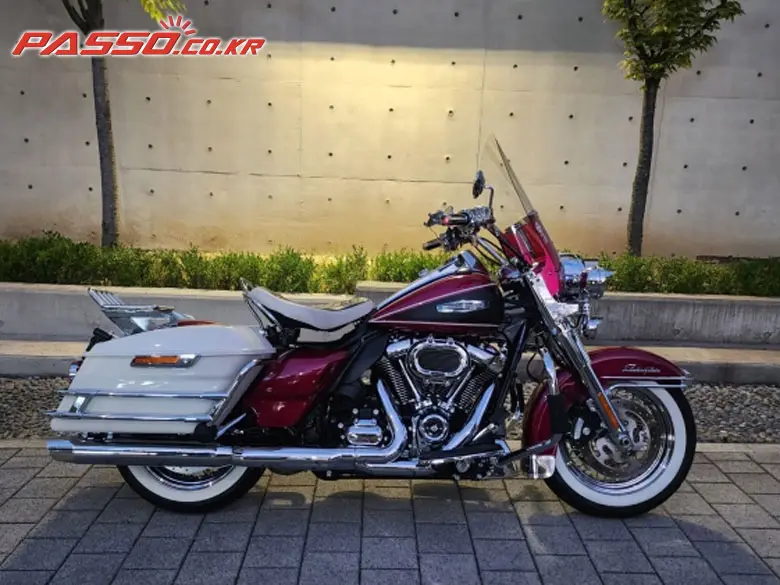 Harley-Davidson Electra Glide Highway King