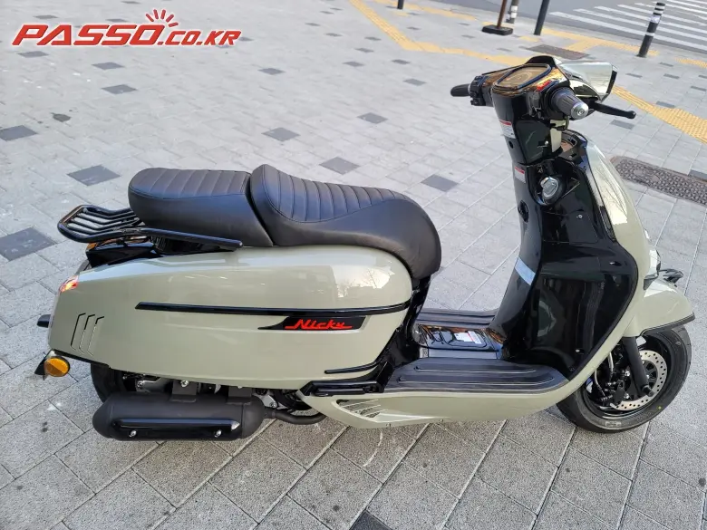 Victoria Niki 125