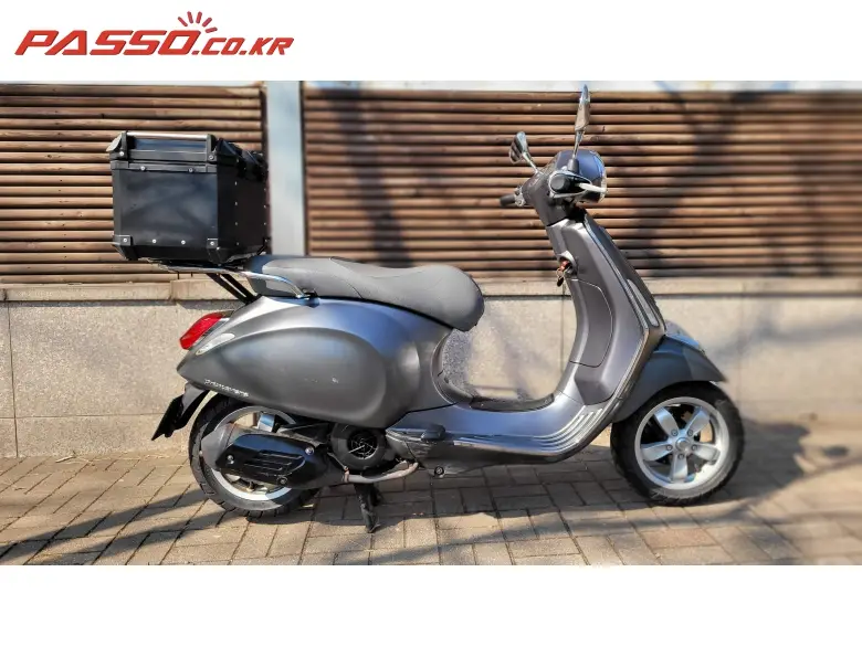 Vespa Primavera 125 V3